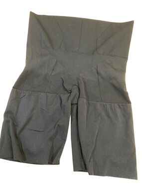 Assets by Spanx Bike Short Shaper Brief